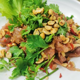 ยำแหนมทรงเครื่อง