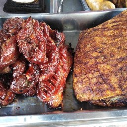 ขาหมูอัศวิน