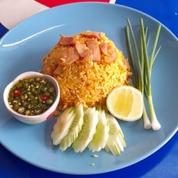 ข้าวผัดผงกะหรี่