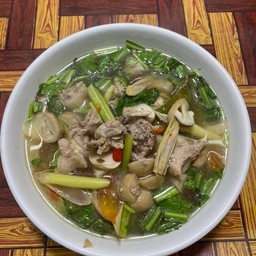 ต้มยำไก่บ้าน