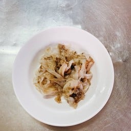 เส้นใหญ่