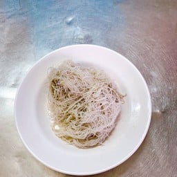 เส้นหมี่ขาว