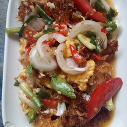 ยำไข่ดาว