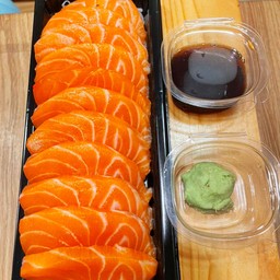 Salmon Sashimi 200g