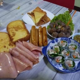 ร้านบ้านโหน่ง