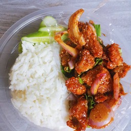 ข้าวยำไก่แซ่บ