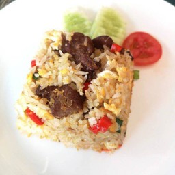 ข้าวผัดหมูแดดพริกสด
