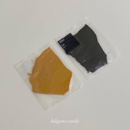 แผ่นคาราเมลกรอบ