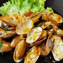 หอยลายผัดน้ำพริกเผา
