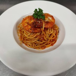 สปาเก็ตตี้ซอสมะเขือเทศกุ้ง