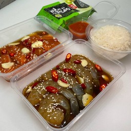 แซ่บนัวเข้มข้น โคตรไทยแซลมอน ร้านตำสับโดด สุขุมวิท 36