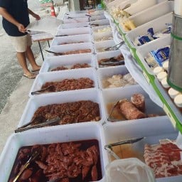 หมูกระทะชั่งกิโลเอสสาขา3 หมู-เนื้อ-ทะเล