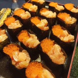 ซูชิ หน้า รร บดินทร์เดชา 2 นวมินทร์ 70