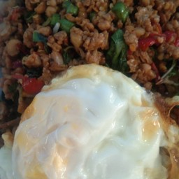 ข้าวราดกระเพราหมูสับ