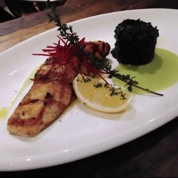 SALMON FILLET
