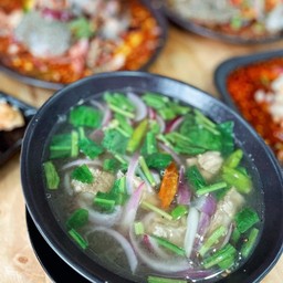 ต้มแซ่บกระดูกหมู