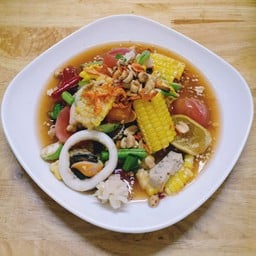 ตำข้าวโพดทะเลรวมมิตรสุก
