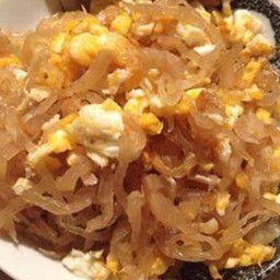ผัดหัวไซโป๊ใส่ไข่