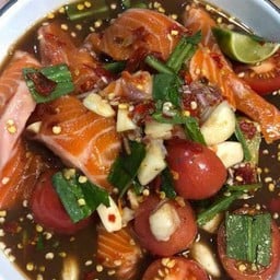 ตำเกาเหลาแซลมอน