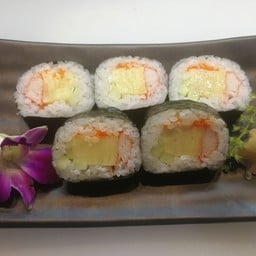 ข้าวห่อสาหร่ายไส้ไข่หวานปูอัด