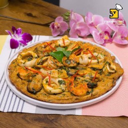 ไข่เจียวห่อหมกทะเล (กุ้งหมึก)