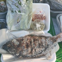 มาดามรีฮาล้าลฟู๊ด