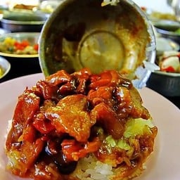 ข้าวเหนียวหน้าหมู