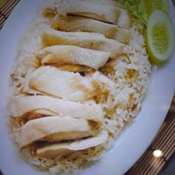 ข้าวมันไก่ต้ม