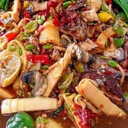 เกาเหลาหอยดองปลาร้า