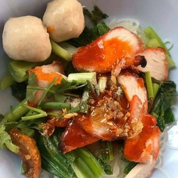 ก๋วยเตี๋ยวหมูแดง