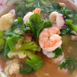 ราดหน้า ทะเล