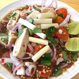 ยำไหลบัวหมูยอ+ไข่แดงเค็ม