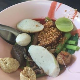เย็นตาโฟต้มยำน้ำ ธรรมดา