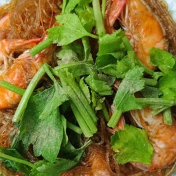 กุ้งอบวุ้นเส้น