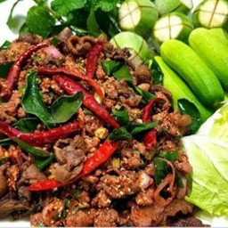 ลาบเป็ดป้าเพ็ญ