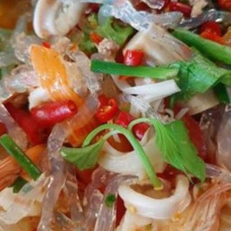 ยำเส้นแก้ว