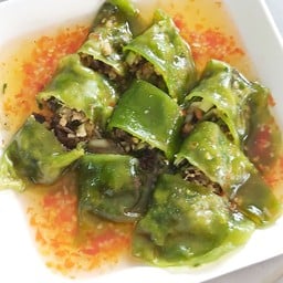 ขนมเหนียวไส้หน่อไม้หมูสับ