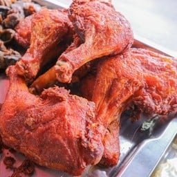 ไก่ทอด (น่องติดสะโพก)