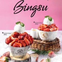 Strawberry Bingsu / ทานที่ร้าน