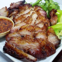 คอหมูย่าง