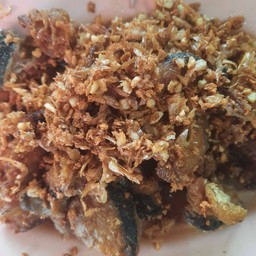 ปลาอินทรีย์ทอดกระเทียม