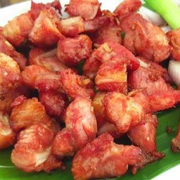แหนมซี่โครงหมูทอด