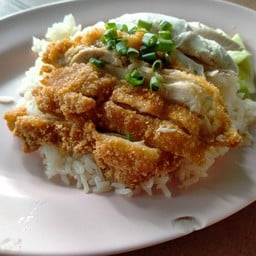 นายใช้โภชนาข้าวมันไก่ สาขาเดียว