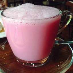 นมชมพู ร้อน