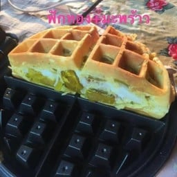 Waffleไส้แตก