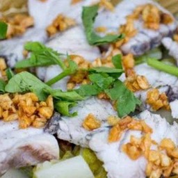 ปลากะพงลวกจิ้ม