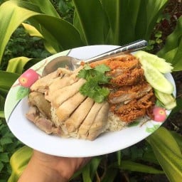 เอ๋ ข้าวมันไก่ (วัดแคใน)