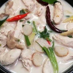 ต้มข่าไก่บ้าน