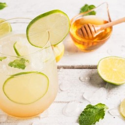 น้ำผึ้งมะนาวโซดาเย็น