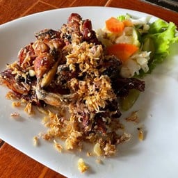 กบทอดกระเทียม